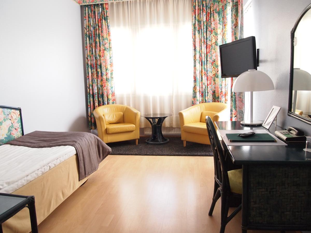 Hotelli Lohja Chambre photo
